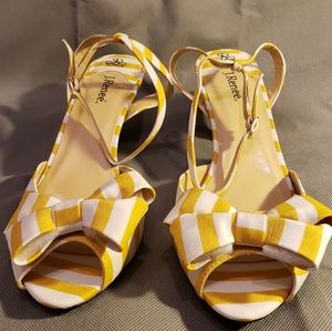 J.Renee ChaCha Peep Toe Sandals